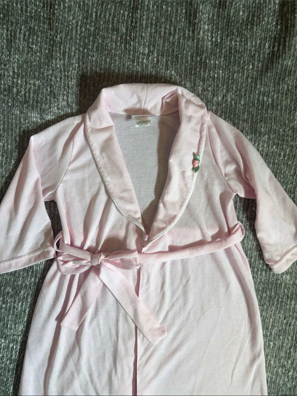 EUC gurls Laura dare light pink rosebud detail lightweight robe 2t